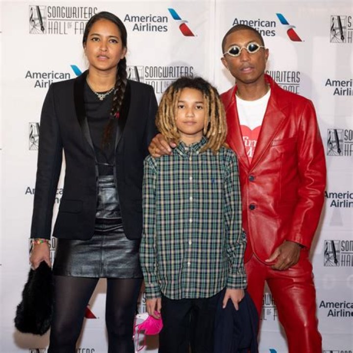Pharell Williams Bio, Age, Parents, Wife, Children, Height